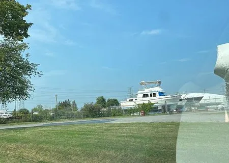 707 Port Darlington Road, ON L1C 3K3