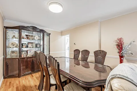 63 Rotherglen Road, ON L1S 5K3