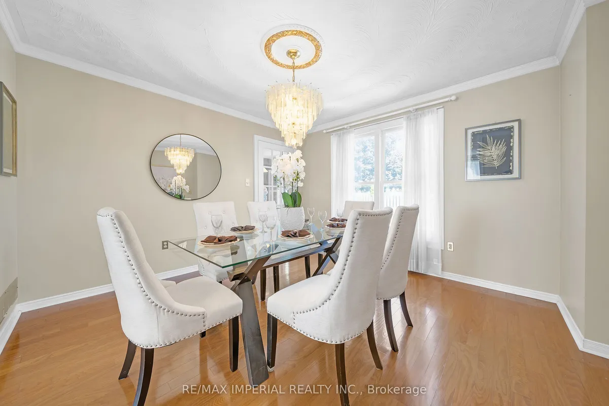 955 Snowbird Street, ON L1J 8J8