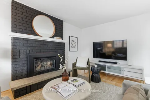 35 Orchard Park Drive, ON L1C 4E3