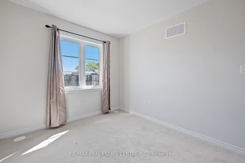 2073 Prestonvale Road, ON L1E 0G9