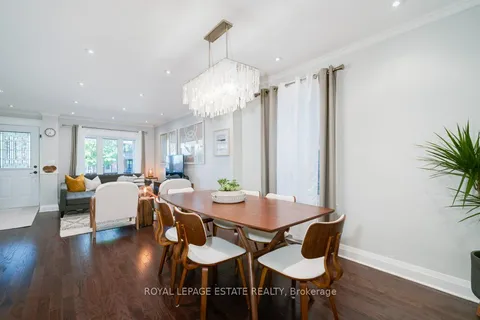 331 Scarborough Road, ON M4E 3M9