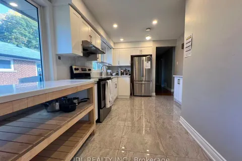 15 Summerglade Drive, ON M1S 1W8