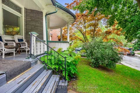 55 Leuty Avenue, ON M4E 2R2