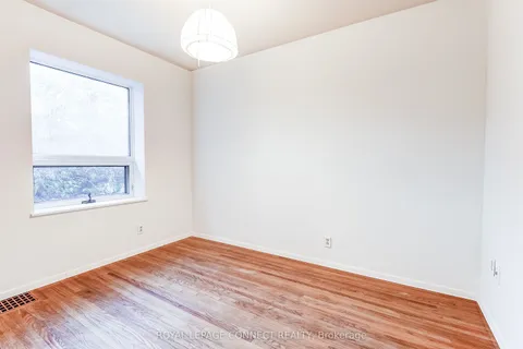 11 Waringstown Drive, ON M1R 4H2