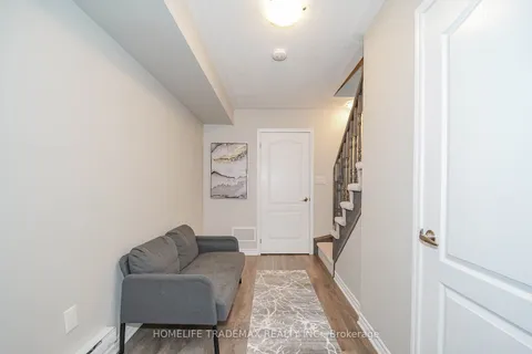 1062 Clipper Lane, ON L1X 0E9