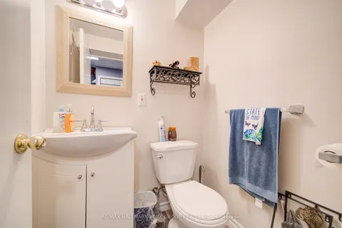 1 Parklawn Drive, ON L1E 1Y8