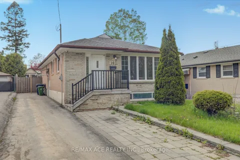10 Blakemanor Boulevard, ON M1J 2W4