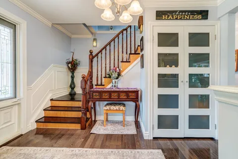 7 Dingley Court, ON L1S 6B5