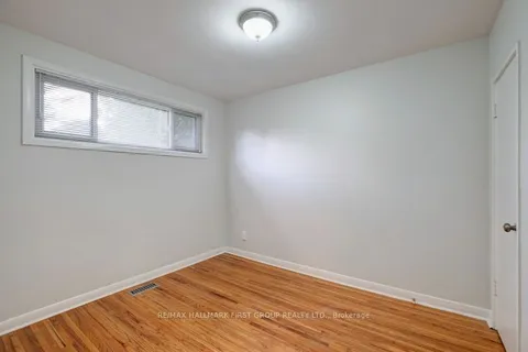 1000 Wardman Crescent, ON L1N 3G9