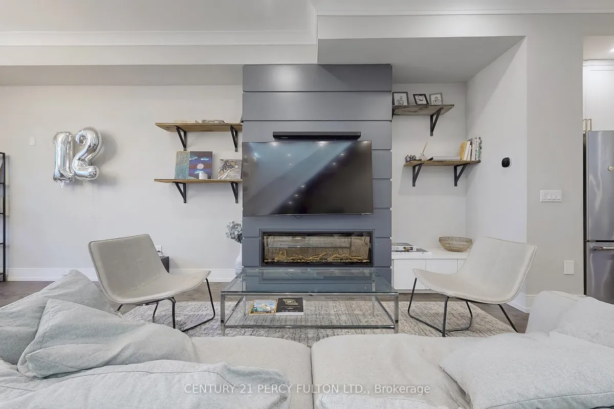 84 Wiley Avenue, ON M4J 3W6