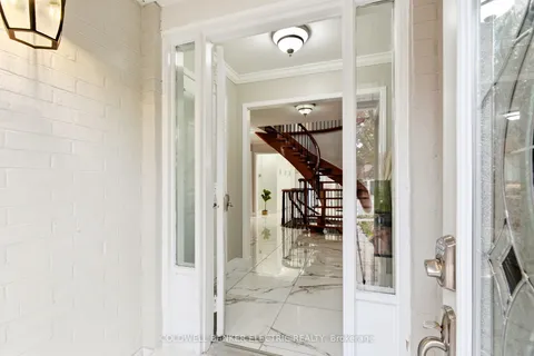 86 Rollo Drive, ON L1S 7B7