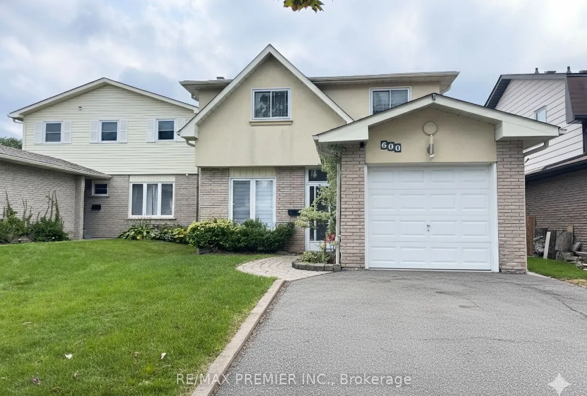 600 Stonebridge Lane, ON L1W 3B3