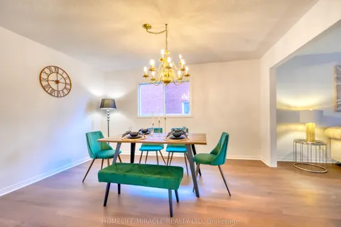 38 Falstaff Crescent, ON L1R 1W3