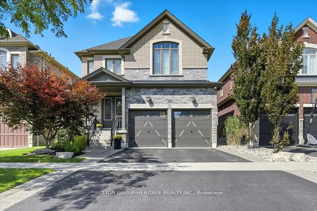 22 Glengowan Street, ON L1R 0K9