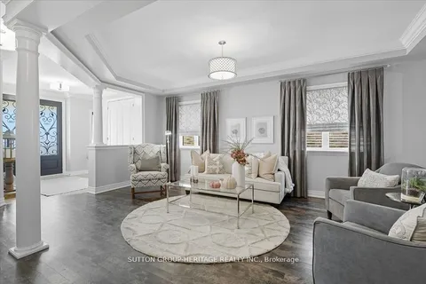 22 Glengowan Street, ON L1R 0K9