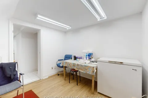 16 Stokewell Place, ON M1P 3X2