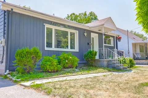 27 Horton Boulevard, ON M1J 1K7