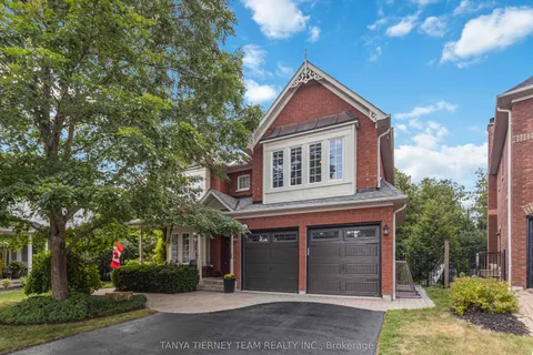 6 Braddock Court, ON L1M 2N1