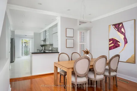 53 Ferrier Avenue, ON M4K 3H5