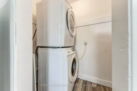 196 Lovekin Road, ON L1B 0S2