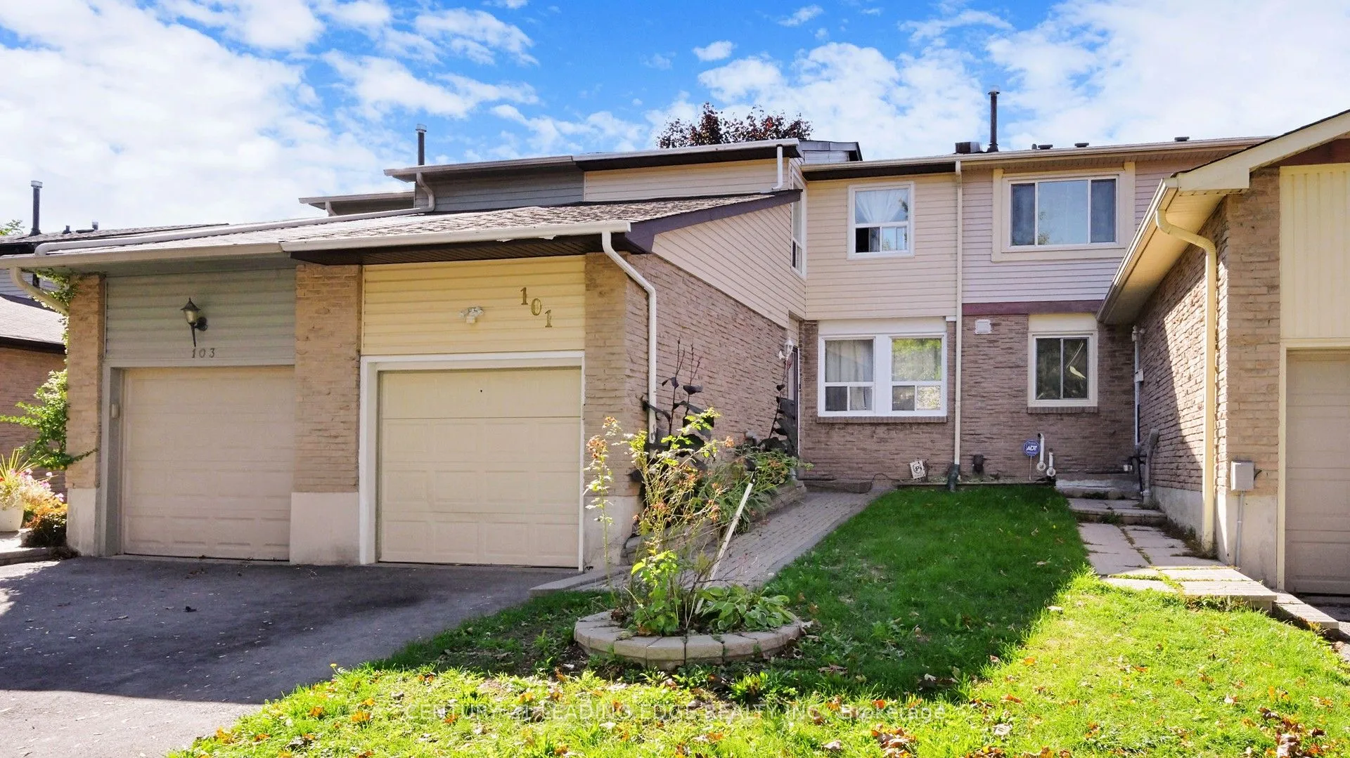 101 Red River Crescent, ON M1B 1Z5