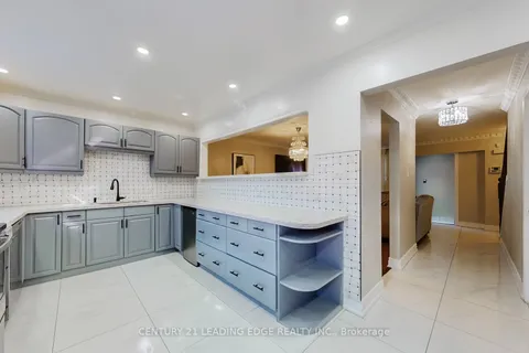 101 Red River Crescent, ON M1B 1Z5