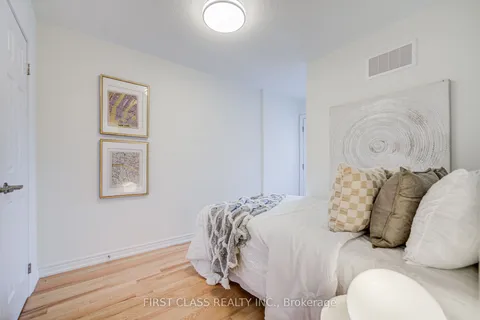 2867 Whites Road, ON L1X 2R4