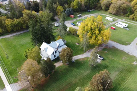 1892 Kingston Road, ON L1V 1C8