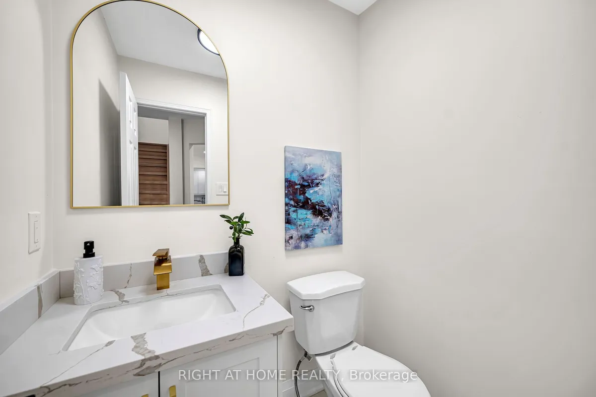 67 Reese Avenue, ON L1T 3V8