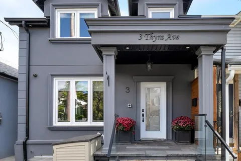 3 Thyra Avenue, ON M4C 5G4