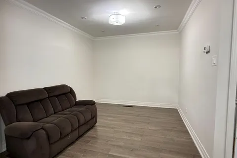 111 Vauxhall Drive, ON M1P 1R5