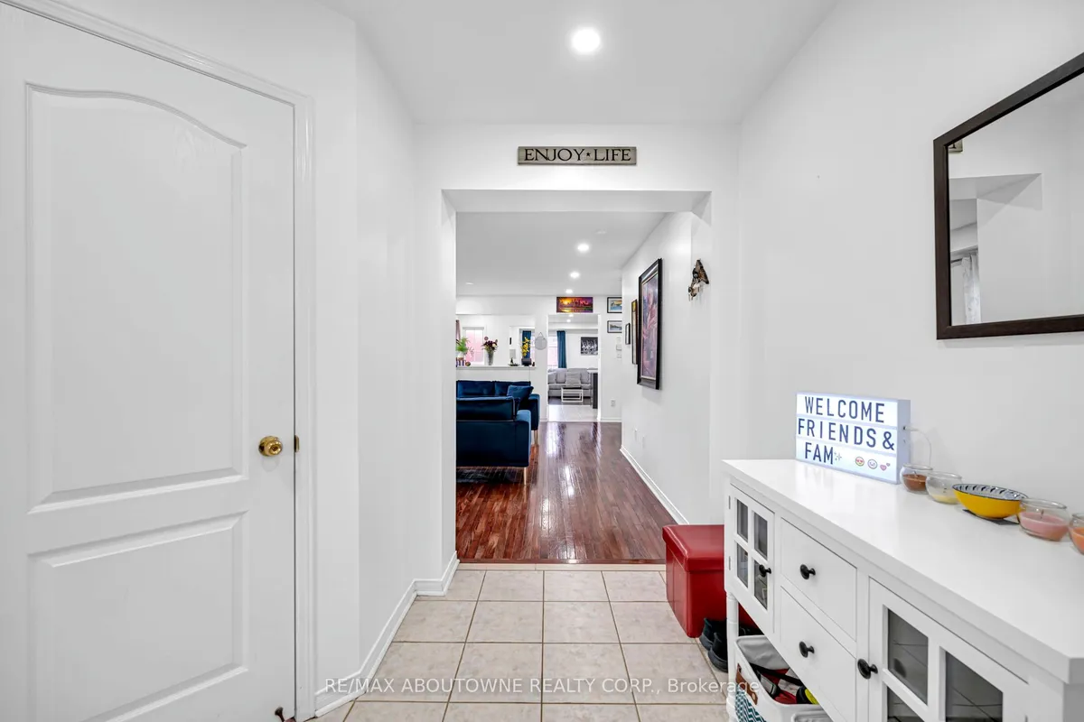 303 Porte Road, ON L1S 0A4