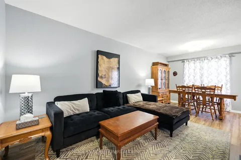 99 Creekwood Crescent, ON L1R 2K1