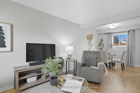 23 Swanston Crescent, ON L1S 3J5