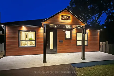 589 Marksbury Road, ON L1W 2T1