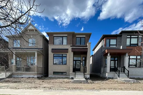 9 Mountainside Crescent, ON L1R 0P5