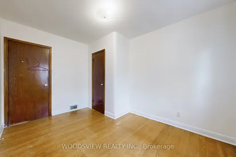 14 Shandara Crescent, ON M1R 1E9