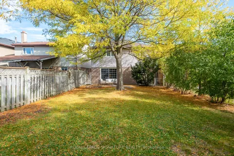 1605 Belinda Court, ON L1V 3T4