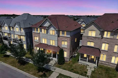 116 Barnham Street, ON L1Z 0K7