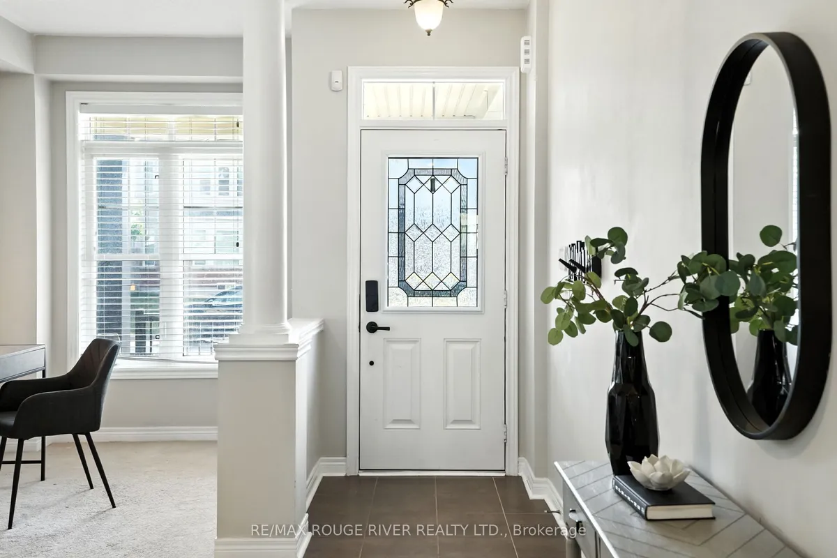 47 James Govan Drive, ON L1N 0J9