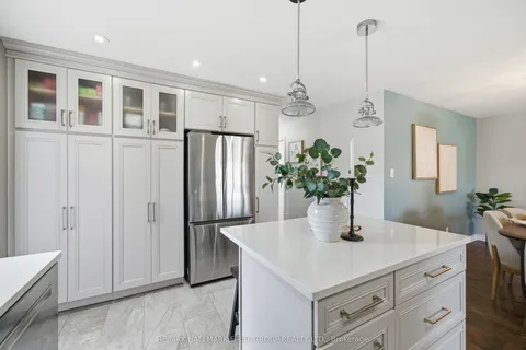 1307 Broadview Street, ON L1W 1C1