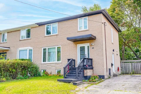 42 Pixley Crescent, ON M1E 3G6