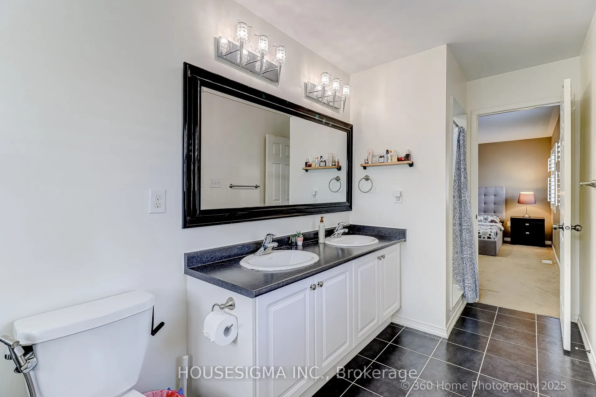 17 Mchugh Road, ON L1Z 0M8