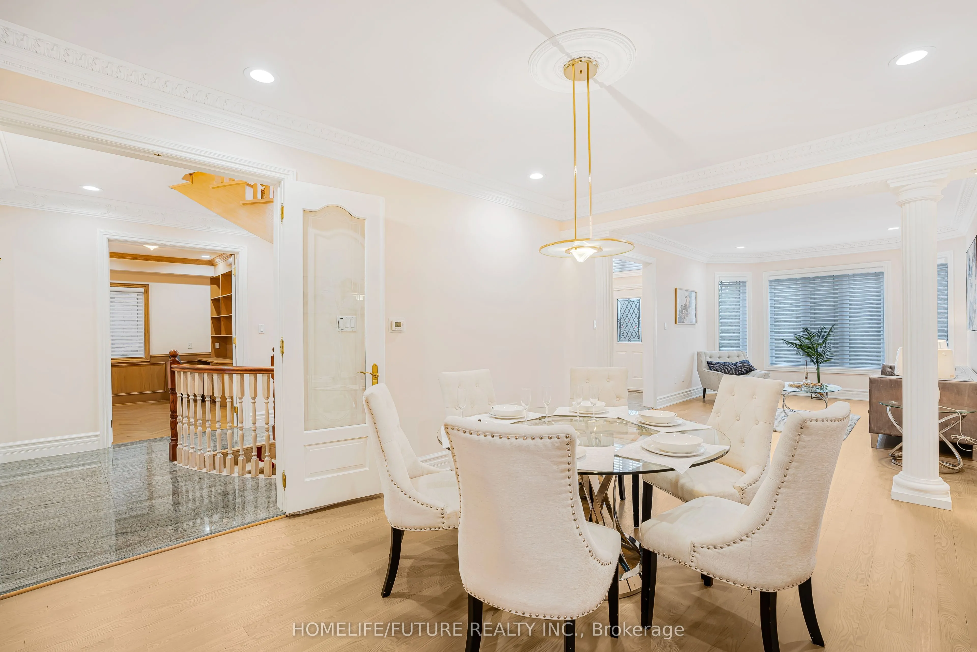 53 Linwood Avenue, ON M1S 1H3