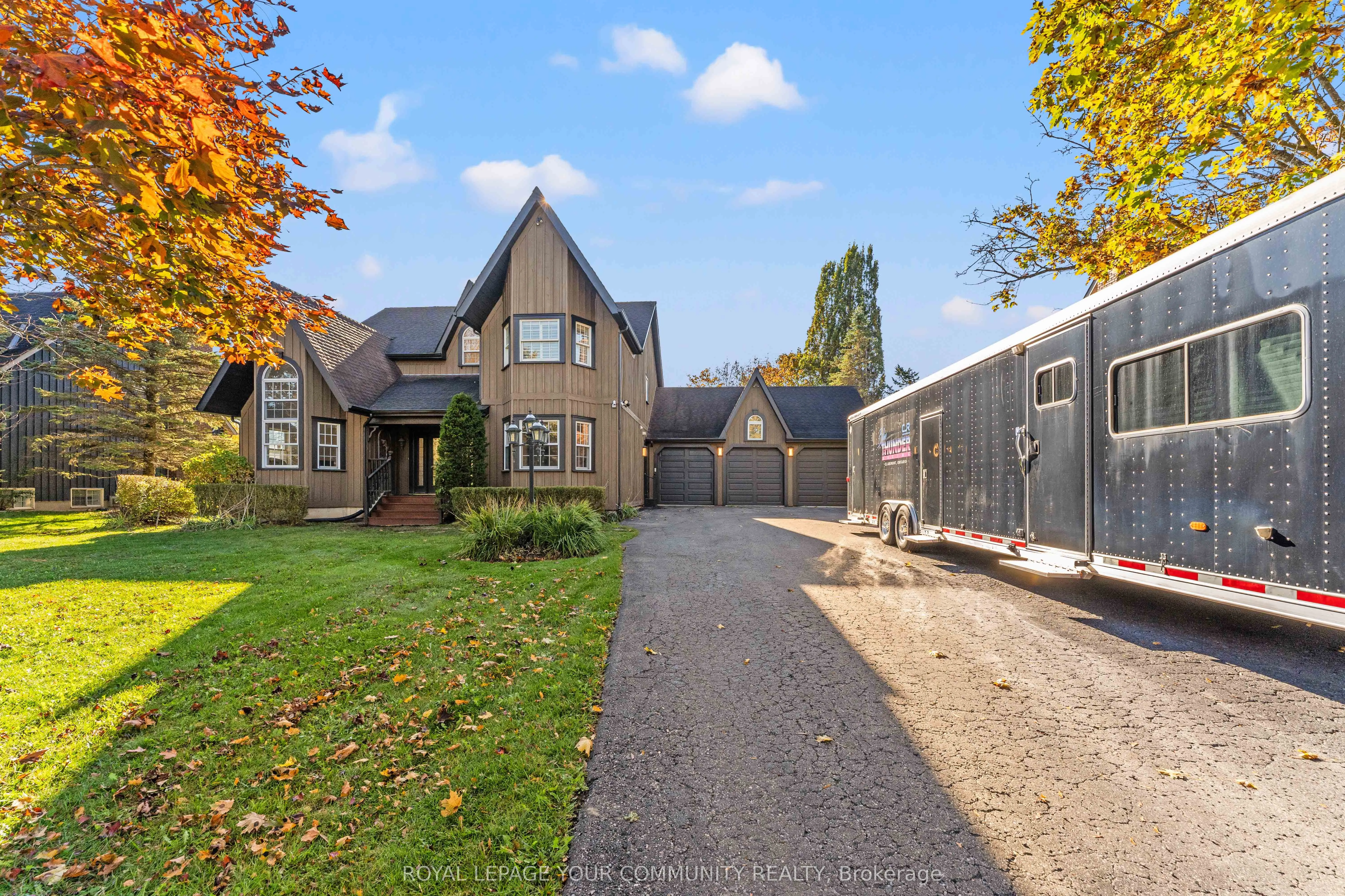 1645 Acorn Lane, ON L1Y 1A7