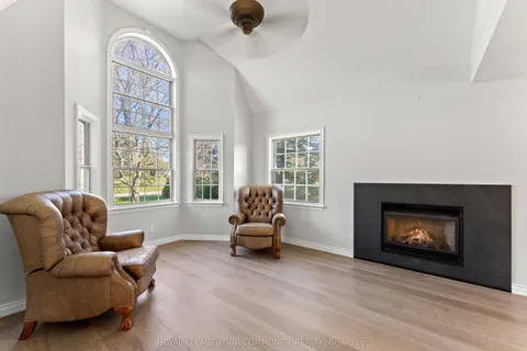 1645 Acorn Lane, ON L1Y 1A7