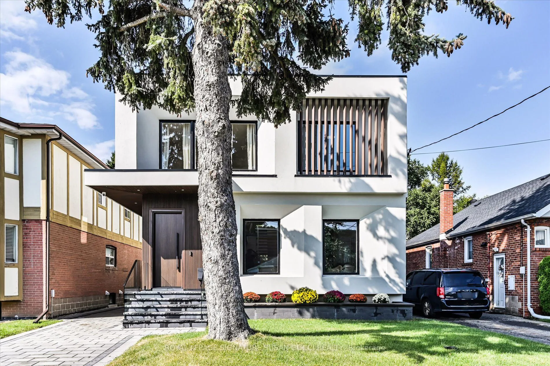 36 Glenshaw Crescent, ON M4B 2C9