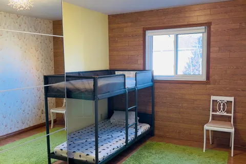 40 Weekes Drive, ON L1T 3T2