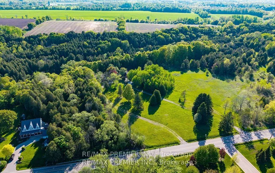 3722 Old Scugog Road, ON L1C 4J2